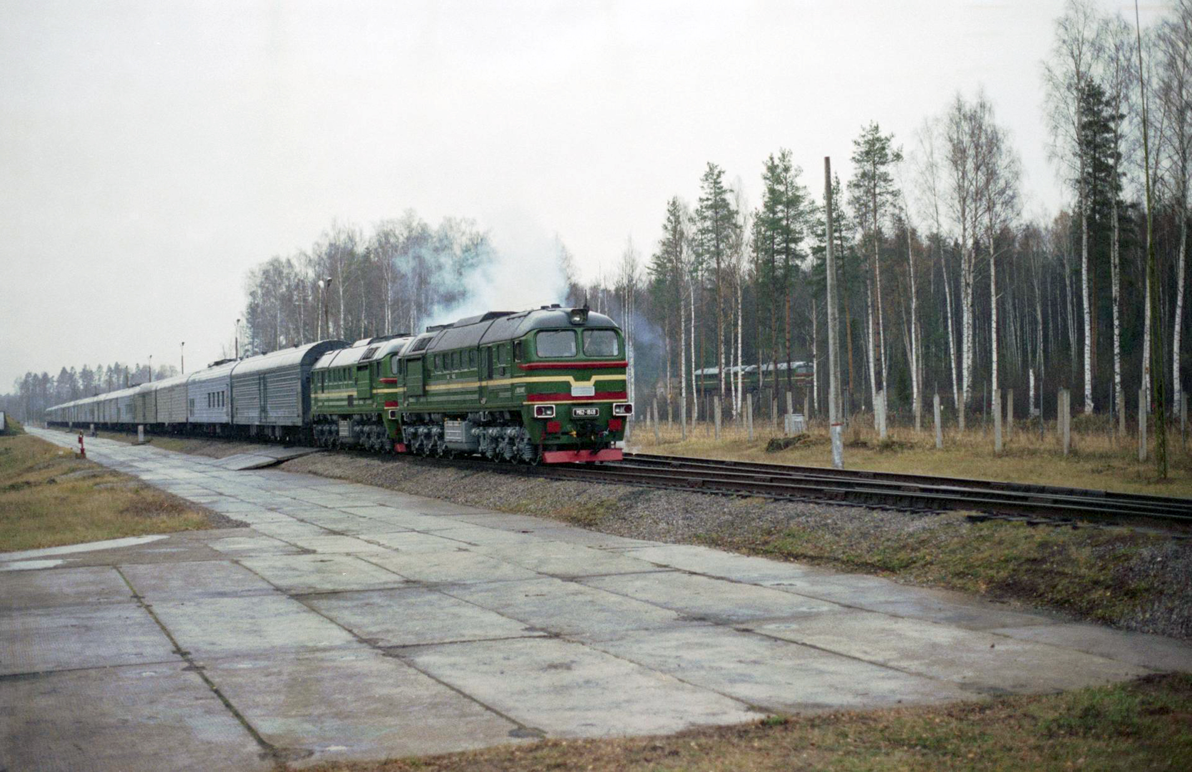 Железнодорожный комплекс. Дм62 БЖРК. БЖРК поезд призрак. Тепловоз БЖРК. Боевой Железнодорожный ракетный комплекс БЖРК.